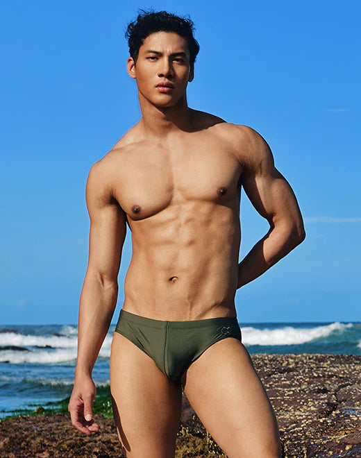 V10 Swim Brief