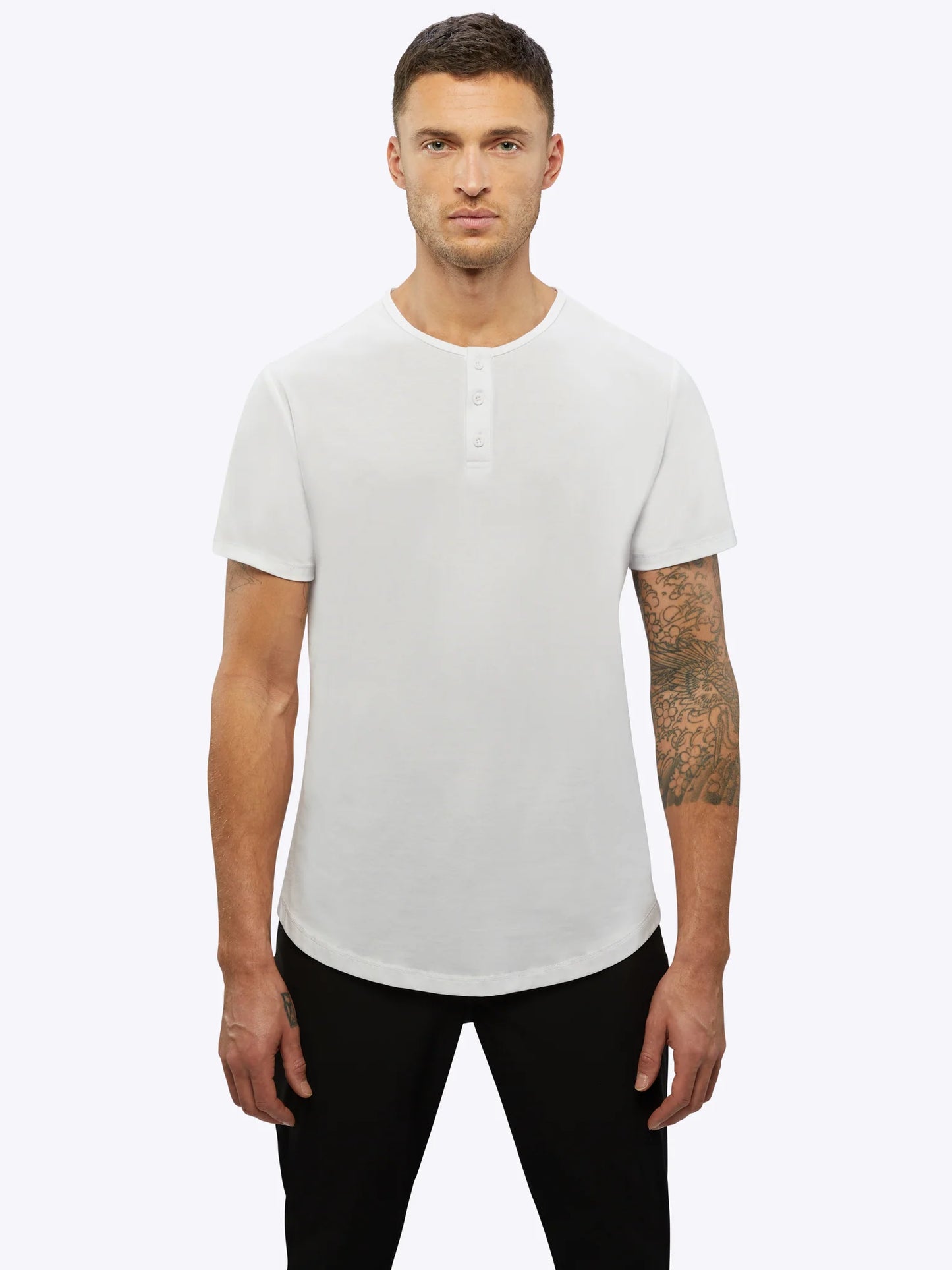 AO Henley Curve-Hem