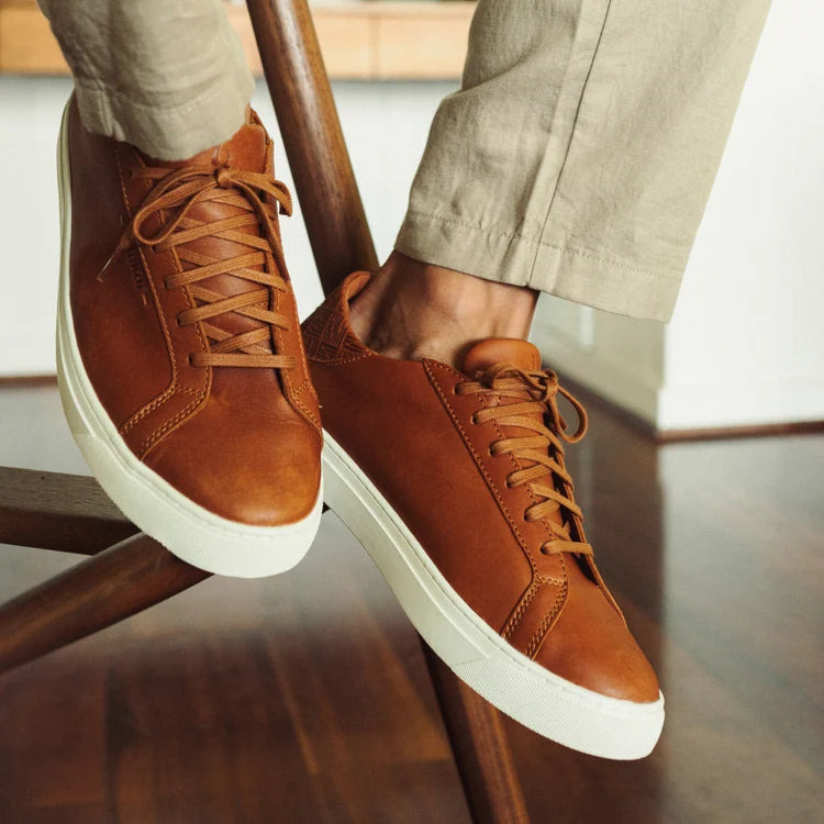 Kou Lace Up